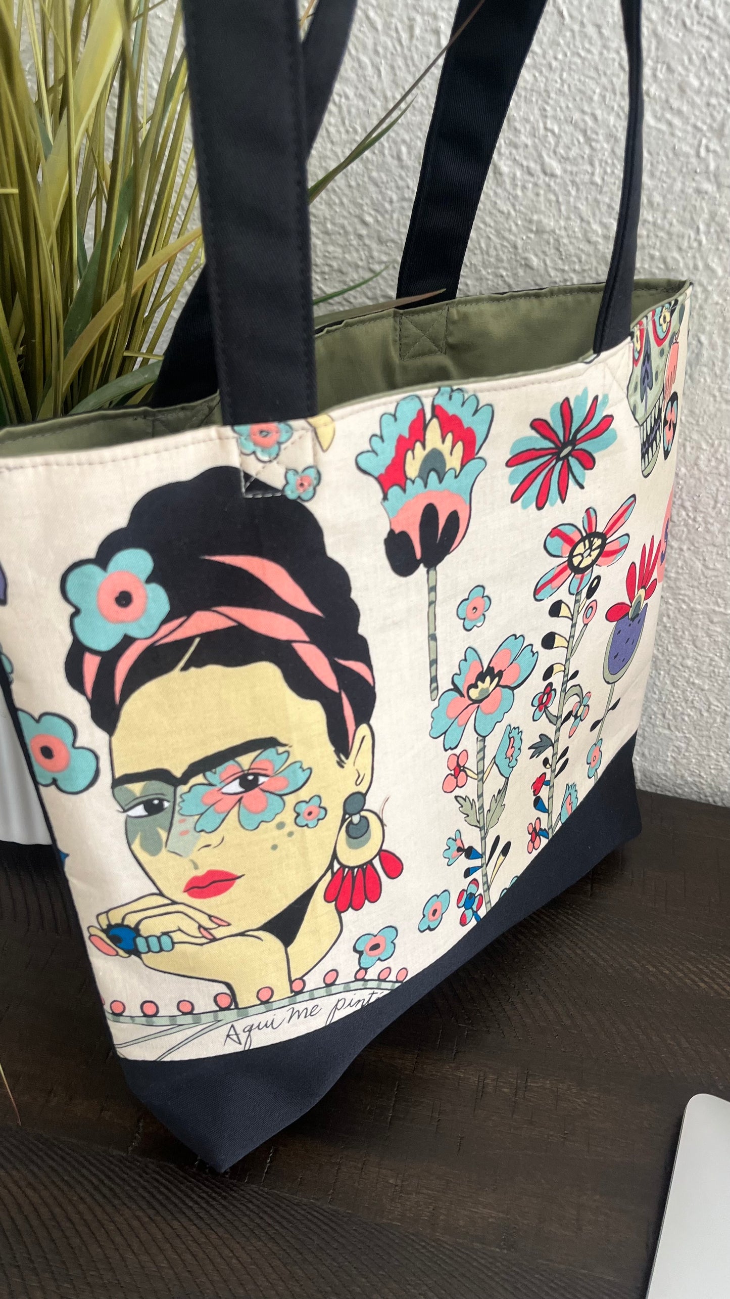 Frida (beige) - Small Tote Bag