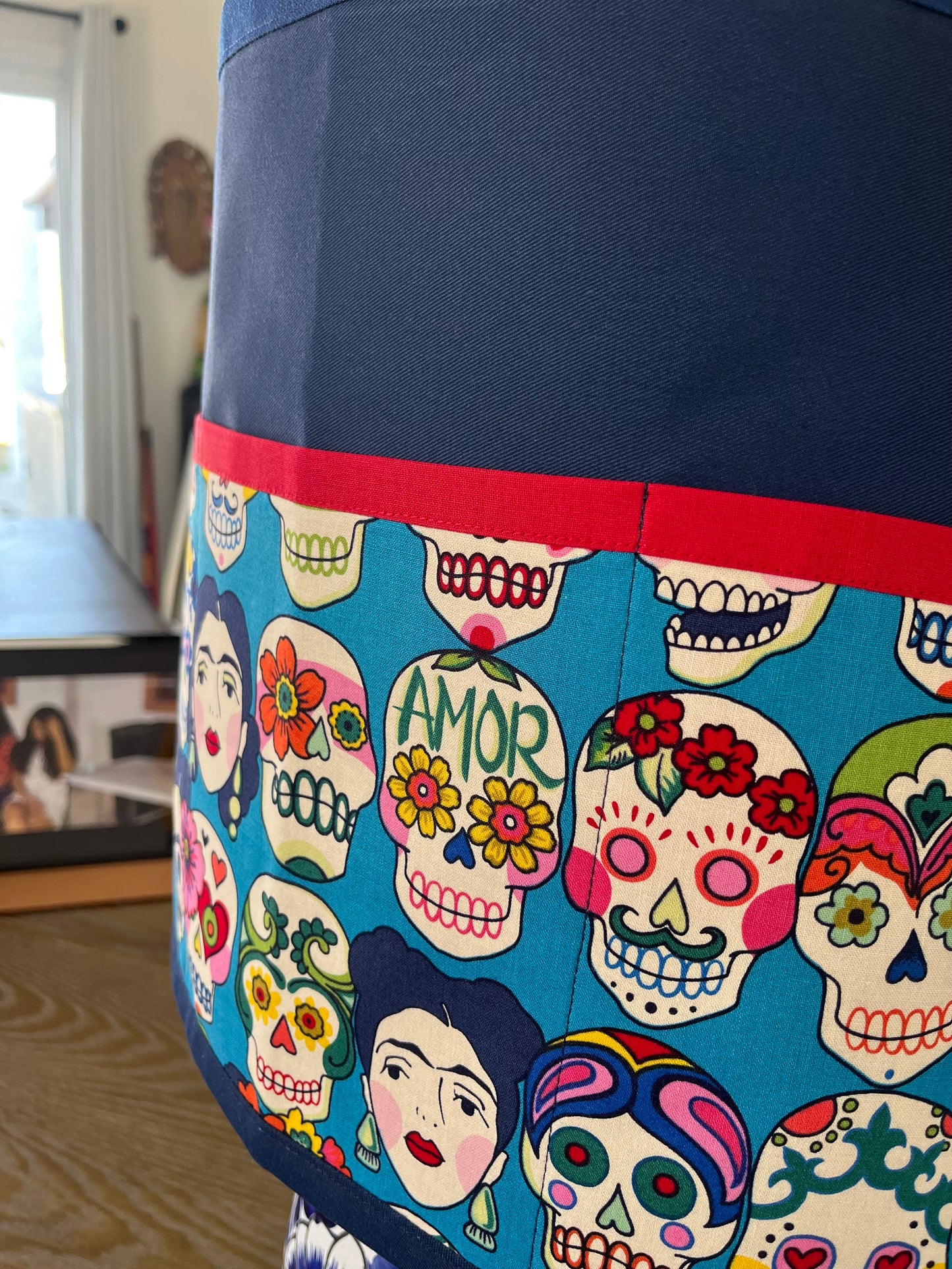 Multipurpose Apron - Frida and Calaveritas