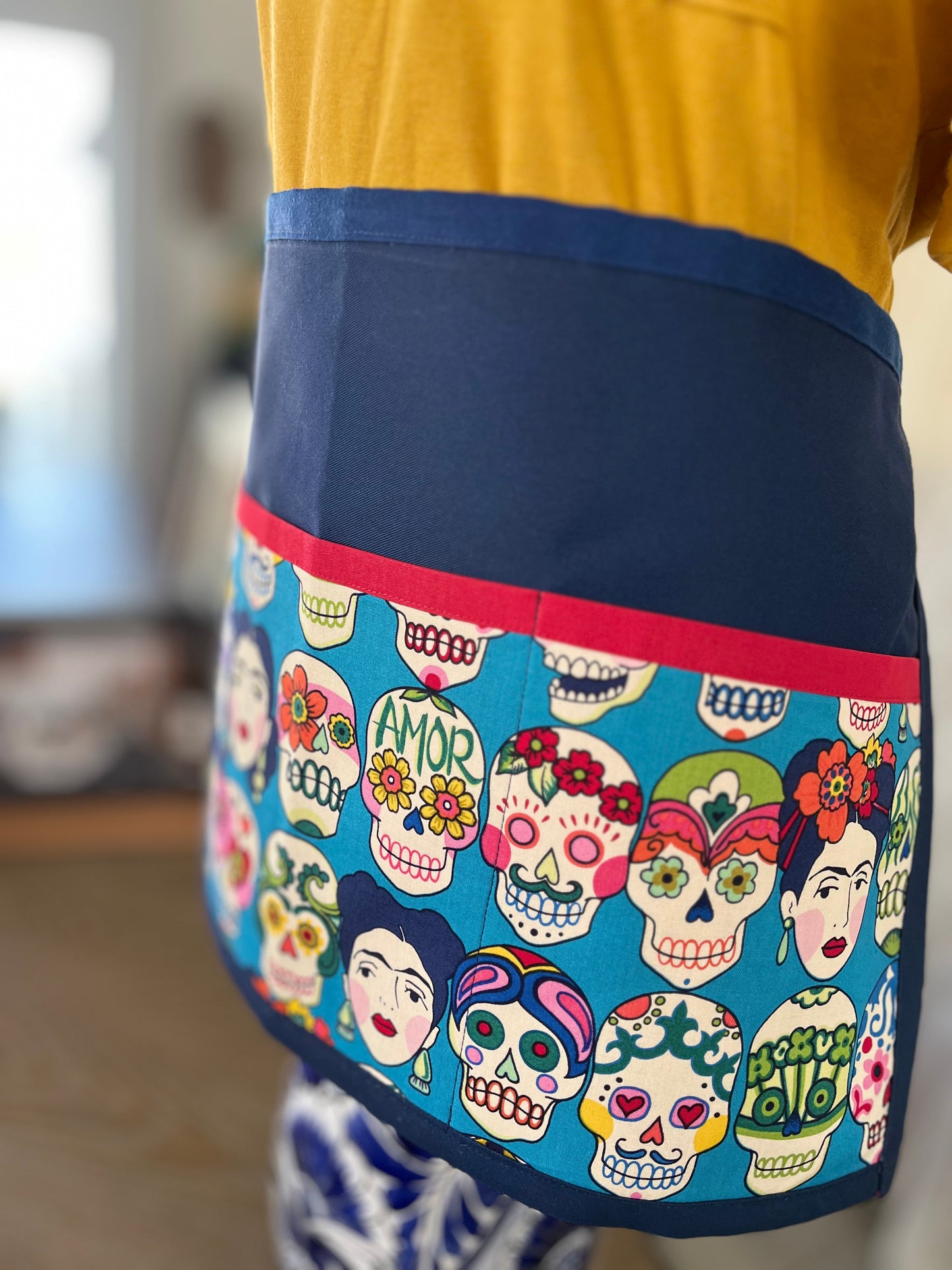 Multipurpose Apron - Frida and Calaveritas